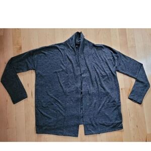 Banana Republic Women's Small Boyfriend Cardigan Sweater Front Pockets Charcoal